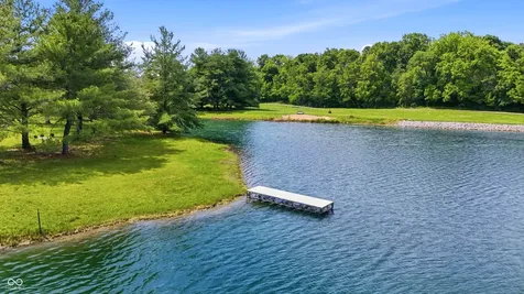 4025 Lochview Court Bargersville IN 46106