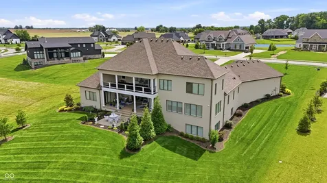 4025 Lochview Court Bargersville IN 46106