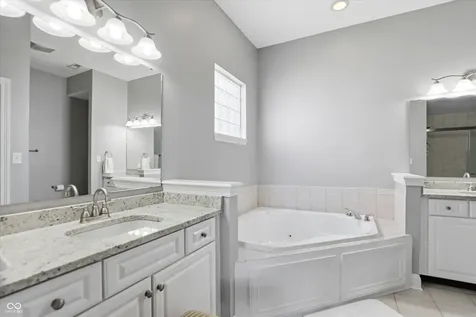 8836 Crystal River Drive Indianapolis IN 46240