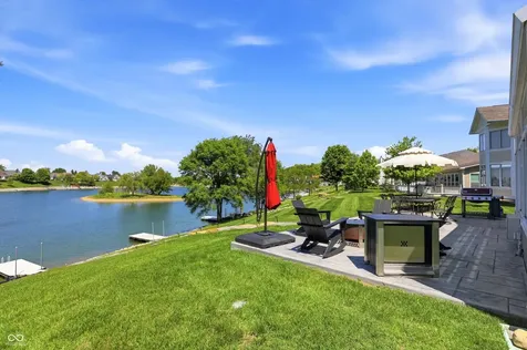 8836 Crystal River Drive Indianapolis IN 46240