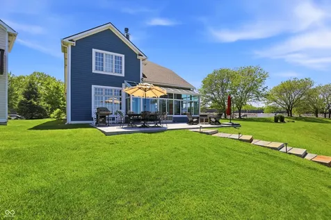 8836 Crystal River Drive Indianapolis IN 46240