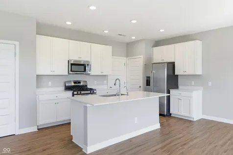 221 Switchgrass Lane Whiteland IN 46184