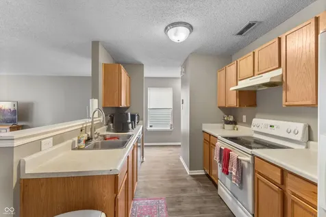 2708 Redland Lane Indianapolis IN 46217
