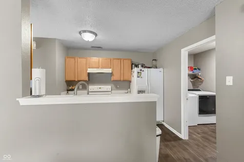 2708 Redland Lane Indianapolis IN 46217