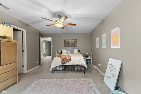 2708 Redland Lane Indianapolis IN 46217