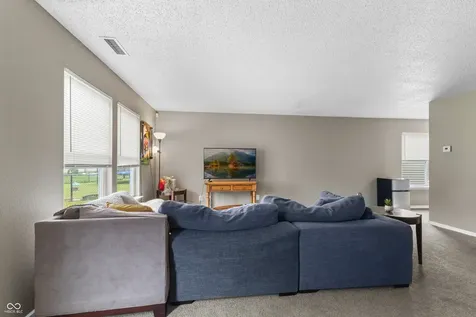 2708 Redland Lane Indianapolis IN 46217