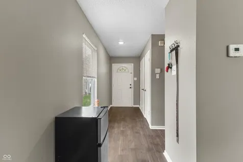 2708 Redland Lane Indianapolis IN 46217