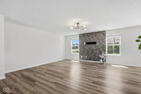 9760 Oakgrove Drive Pendleton IN 46064