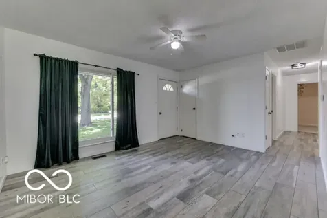 18 Maple Drive Bargersville IN 46106