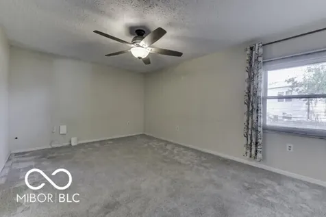 18 Maple Drive Bargersville IN 46106
