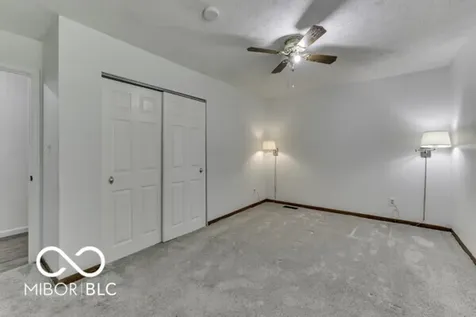 18 Maple Drive Bargersville IN 46106