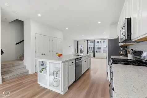14565 Pomona Lane Carmel IN 46074