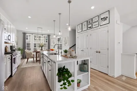 14565 Pomona Lane Carmel IN 46074