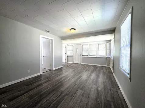 3907 Hoyt Avenue Indianapolis IN 46203