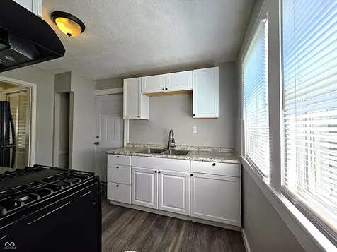 3907 Hoyt Avenue Indianapolis IN 46203