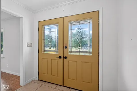 6146 Linton Lane Indianapolis IN 46220