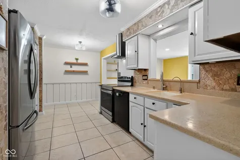 6146 Linton Lane Indianapolis IN 46220