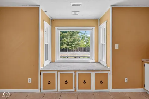 6146 Linton Lane Indianapolis IN 46220