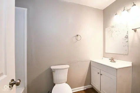 2943 Hillside Avenue Indianapolis IN 46218