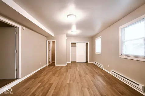 2943 Hillside Avenue Indianapolis IN 46218