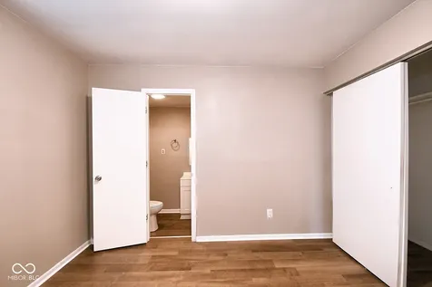 2943 Hillside Avenue Indianapolis IN 46218