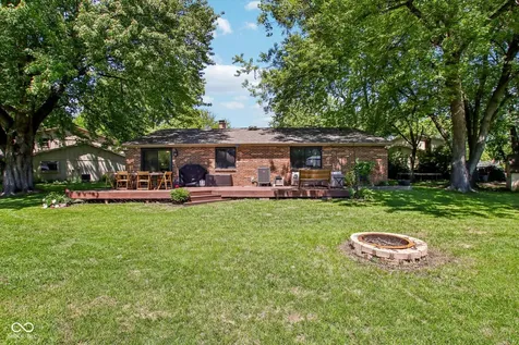 8047 Pebble Creek Court Indianapolis IN 46268