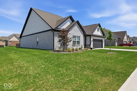 1234 Breckinridge Way Shelbyville IN 46176