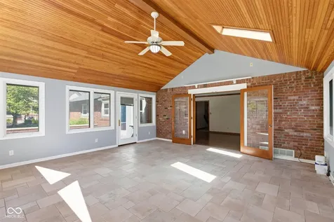 8090 Bowline Drive Indianapolis IN 46236