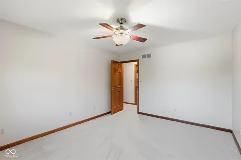 8090 Bowline Drive Indianapolis IN 46236