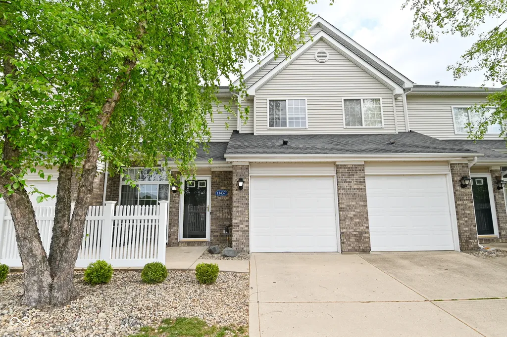 11437 Enclave Boulevard Fishers IN 46038