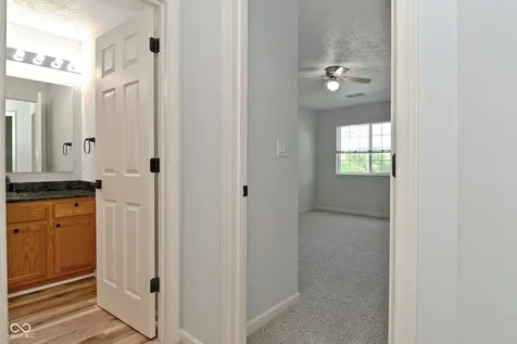 11437 Enclave Boulevard Fishers IN 46038