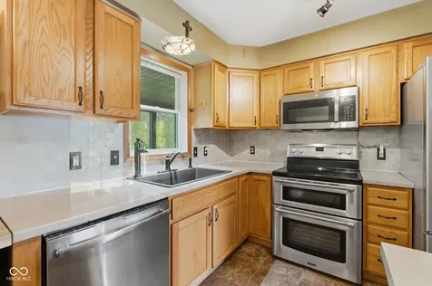 10777 S Waveland Road Waveland IN 47989