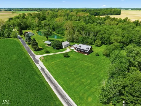 10777 S Waveland Road Waveland IN 47989