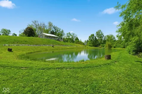 10777 S Waveland Road Waveland IN 47989