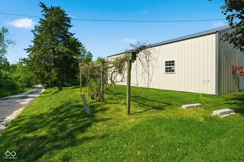 10777 S Waveland Road Waveland IN 47989