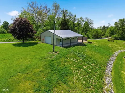 10777 S Waveland Road Waveland IN 47989