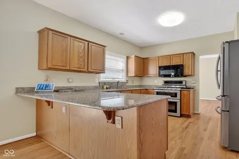 8025 Winterset Circle Indianapolis IN 46214