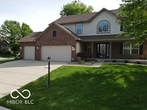 8025 Winterset Circle Indianapolis IN 46214