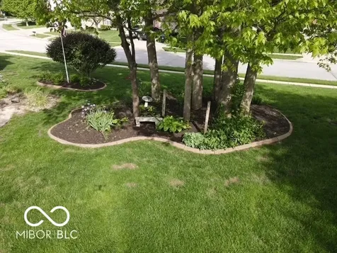 8025 Winterset Circle Indianapolis IN 46214
