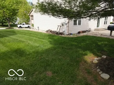 8025 Winterset Circle Indianapolis IN 46214