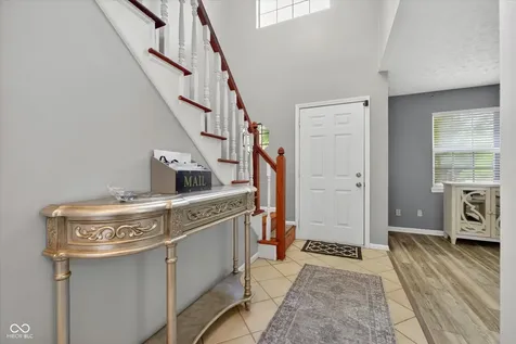 6461 Hunters Green Court Indianapolis IN 46278