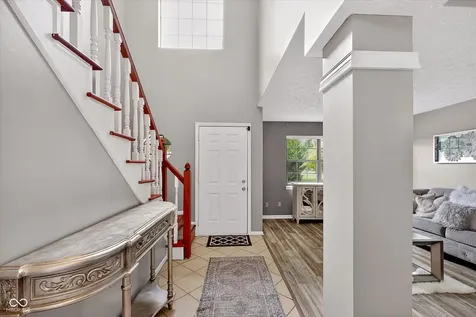 6461 Hunters Green Court Indianapolis IN 46278