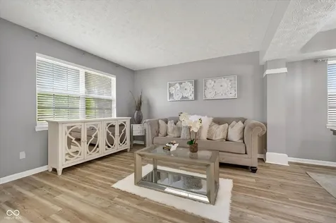 6461 Hunters Green Court Indianapolis IN 46278