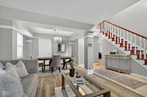 6461 Hunters Green Court Indianapolis IN 46278