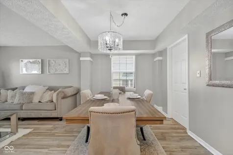 6461 Hunters Green Court Indianapolis IN 46278