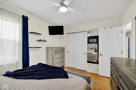 6461 Hunters Green Court Indianapolis IN 46278