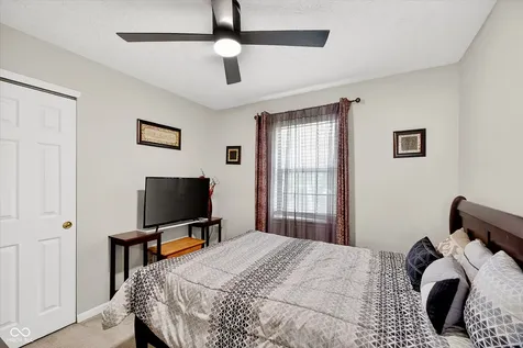 6461 Hunters Green Court Indianapolis IN 46278