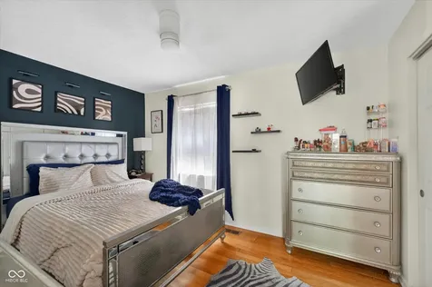 6461 Hunters Green Court Indianapolis IN 46278