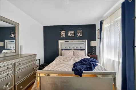 6461 Hunters Green Court Indianapolis IN 46278