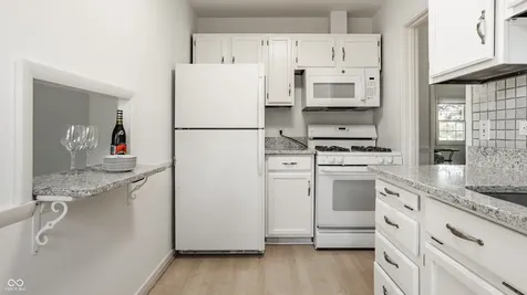 6140 Rosslyn Avenue Indianapolis IN 46220
